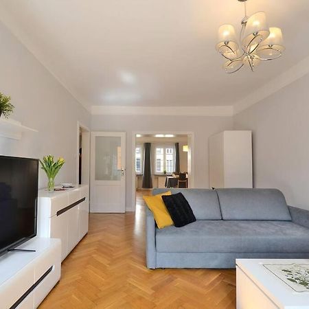Z Apartment On Town Hall - Rynek Ratusz - 2 Rooms Вроцлав Екстериор снимка
