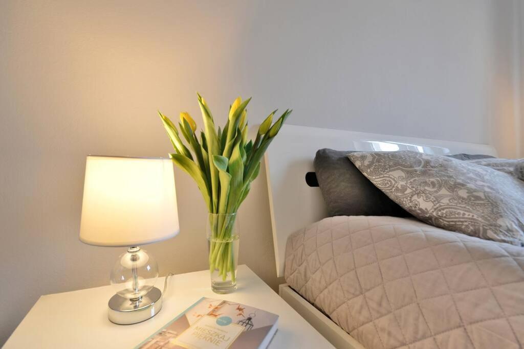 Z Apartment On Town Hall - Rynek Ratusz - 2 Rooms Вроцлав Екстериор снимка