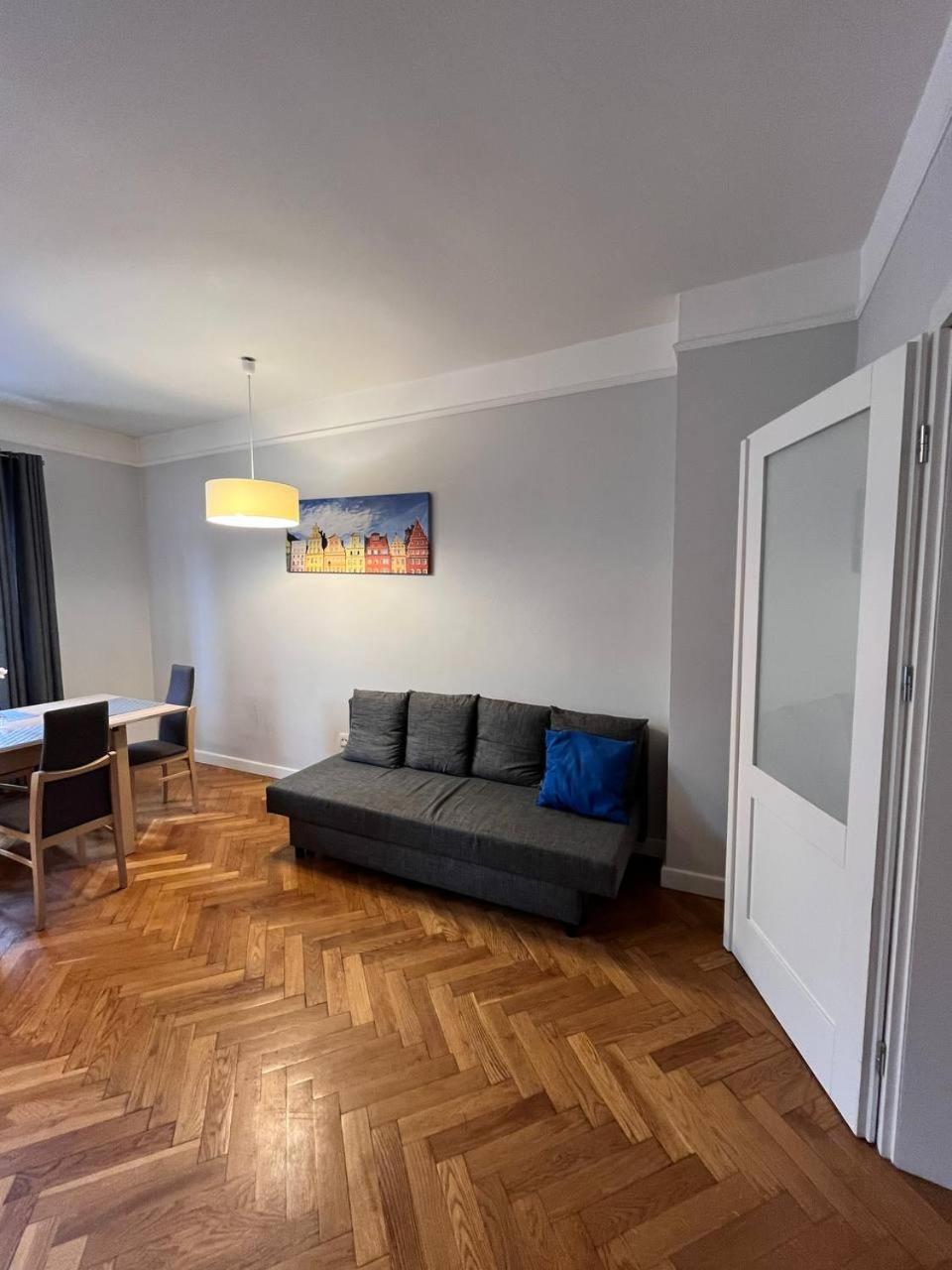 Z Apartment On Town Hall - Rynek Ratusz - 2 Rooms Вроцлав Екстериор снимка