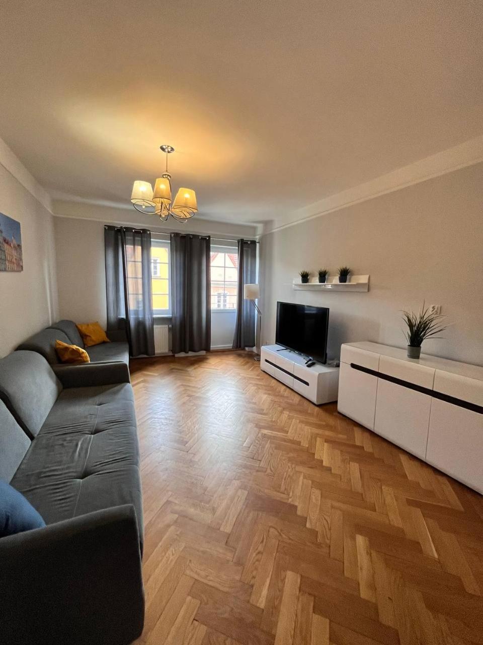 Z Apartment On Town Hall - Rynek Ratusz - 2 Rooms Вроцлав Екстериор снимка